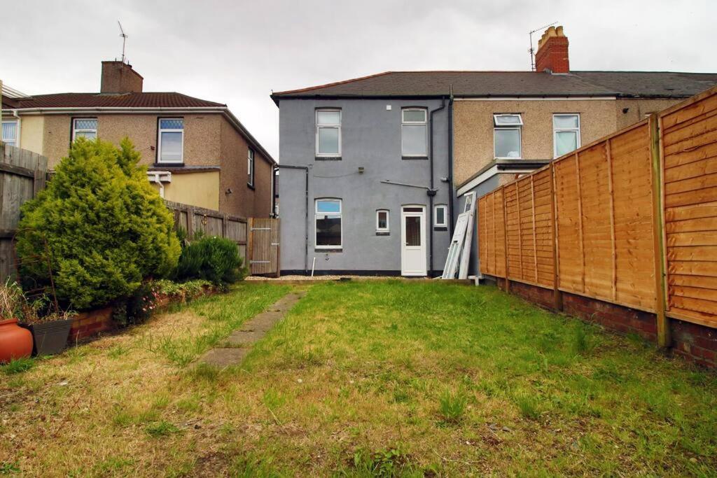 Вилла Holiday House For 7 Guests, Free Wi-Fi & Self Check-In Explore Newport Экстерьер фото