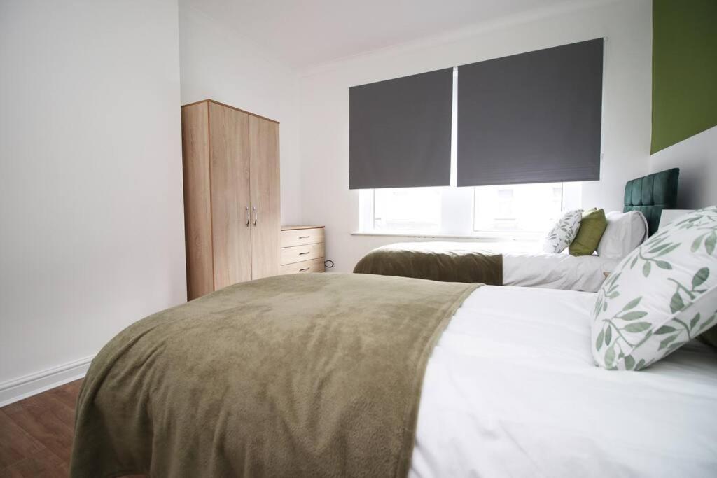 Вилла Holiday House For 7 Guests, Free Wi-Fi & Self Check-In Explore Newport Экстерьер фото